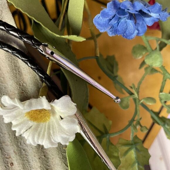 Spider Skull Cameo Pendant Bolo Necklace Lariat Tie Gothic Rockabilly Steampunk - Picture 5 of 12